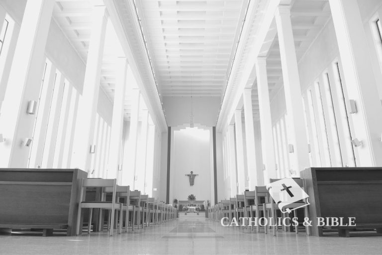 Qual è La Differenza Tra Una Diocesi E Un’Arcidiocesi?