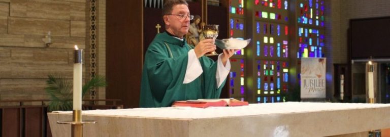 I migliori siti per guardare la messa cattolica online