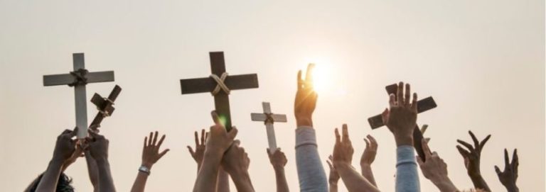 5 tradizioni cattoliche abbracciate dai Millennial