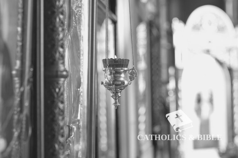 Quali Sono I Tre Oli Usati Nella Chiesa Cattolica?