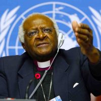 Citazioni di Desmond Tutu Desmond-Tutu-800×560-1