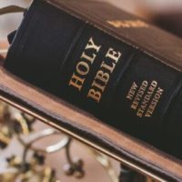 Searching-for-Jesus-in-Every-Book-of-the-Bible-4-1024×683-850×300-1