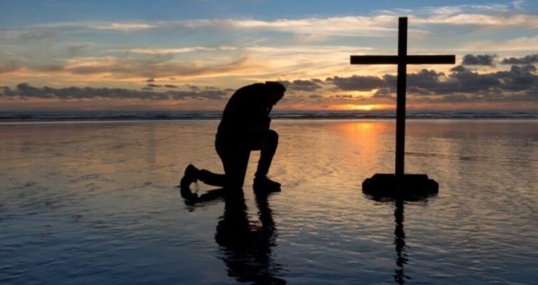 Oltre 40 versetti biblici sull’umiltà che tutti hanno bisogno di ascoltare