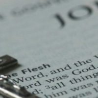 john-verses-in-the-bible-1024×683-850×300-1
