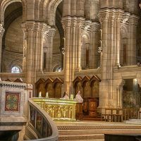 Le Chiese Cattoliche Sono Sempre Aperte? mass-4890545_1280-1-8