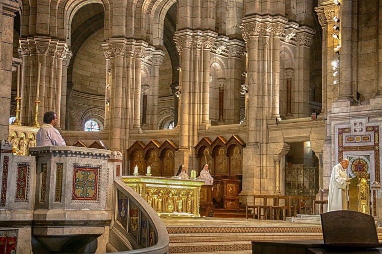 Le Chiese Cattoliche Sono Sempre Aperte?