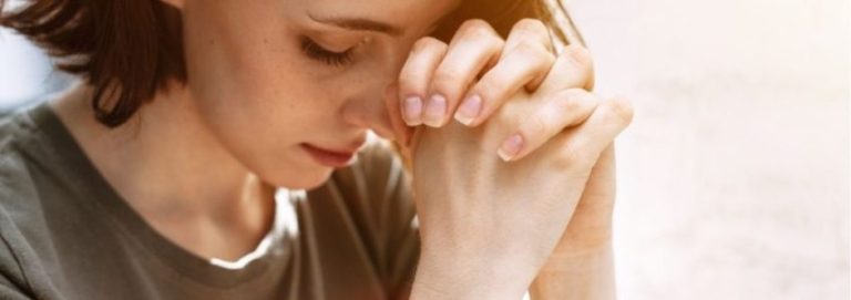 10 preghiere rassicuranti per chi ha il cuore spezzato