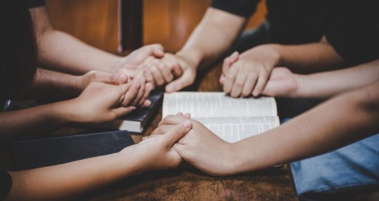 Oltre 60 Salmi di incoraggiamento per risollevare il tuo umore
